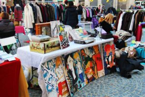 lutxana art estudio barcelona tienda online artesania ilustraciones pintura talleres creativos