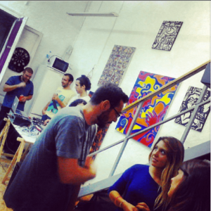 expo barcelona entidades culturales lutxana art poble nou sant marti pinturas dandee girls mujeres empoderadas lgtbiq+ ecofeminista artesania 9 espai d'art La mejor estrategia de comunicación es el Inbound Marketing, crear contenidos y acciones de valor para tus públicos de forma personalizada, para establecer vínculos, alianzas y sinergias reales a corto, medio y largo plazo, con beneficio global Win Win Blue ocean.