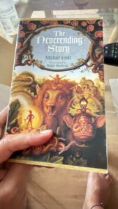 neverending story predicciones tradicionales IA